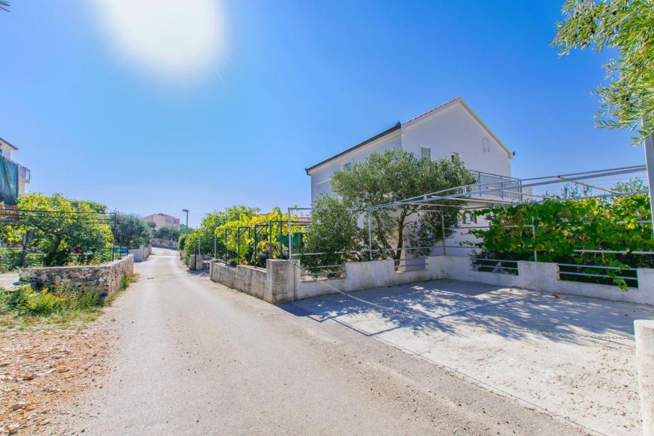 Jadranka * Rogoznica (Sibenik-Knin)