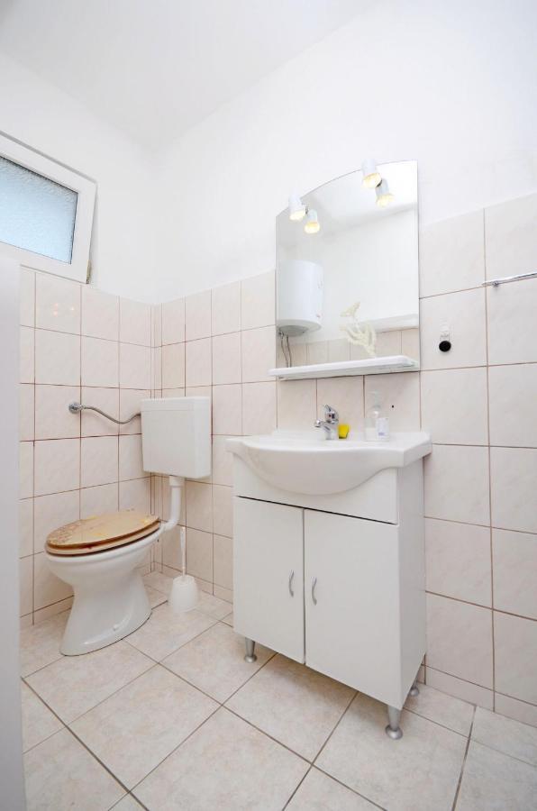 Jadranka Apartment *